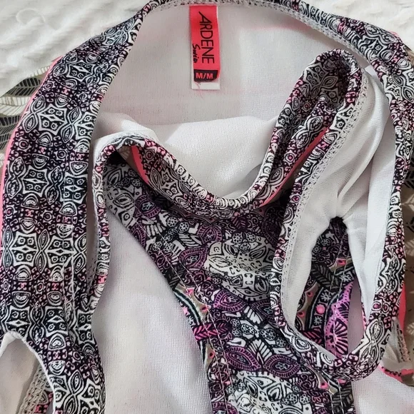 💚Free With Purchase- Low Rise Boho Print Cutout Bikini Bottom - Picture 8 of 12